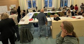 Runder Tisch für Eversten am 8. Oktober 2025. Die Arbeitsergebnisse werden präsentiert. Foto: Harry Vogel