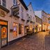 Vorschau: Blick in die Bergstraße in den frühen Abendstunden. Foto: Hans-Jürgen Zietz