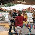 Vorschau: Vor einer Stelltafel unterhalten sich vier Personen. Foto: Florian Skupin
