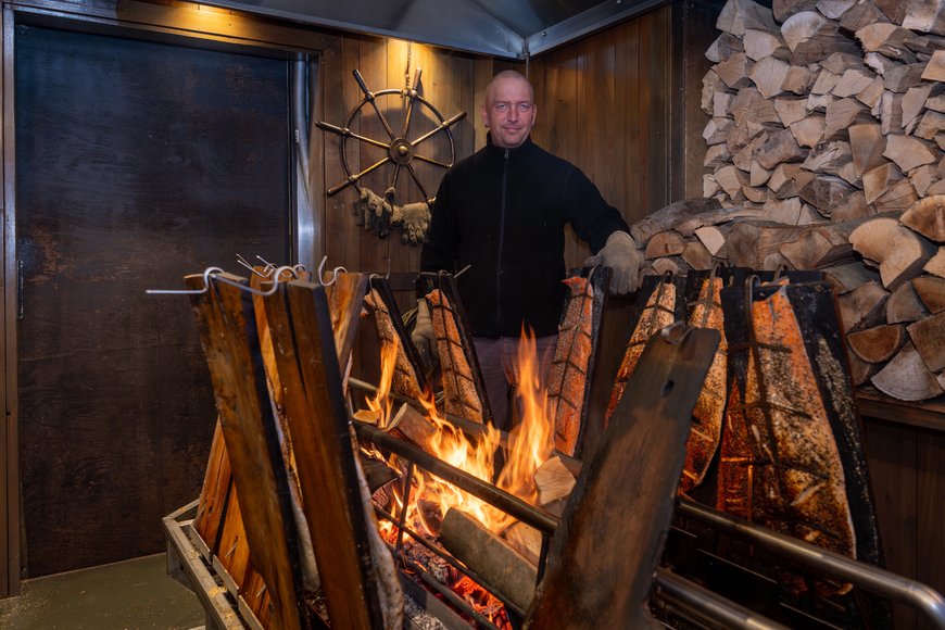 Flammlachs auf dem Lamberti-Markt 2025. Foto: Sascha Stüber