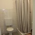 Vorschau: Bad mit Dusche und Toilette in der Wohnung. Foto: Stadt Oldenburg