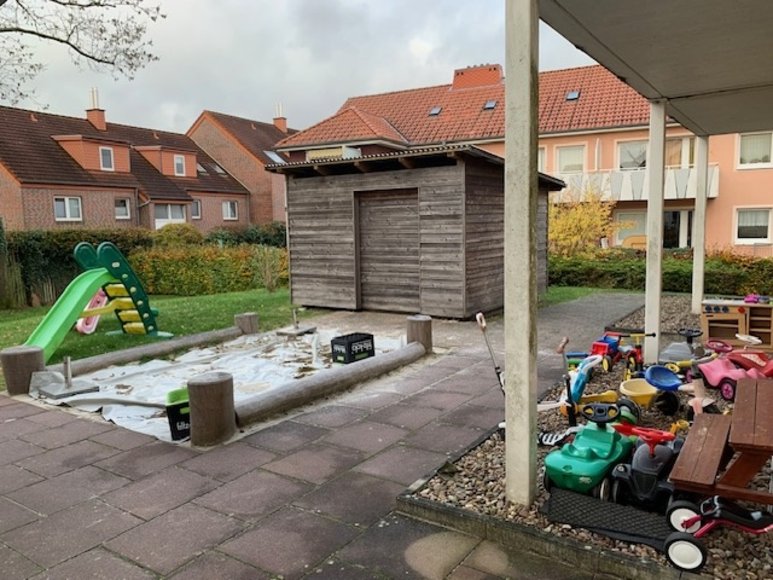 Sandkasten im Garten. Foto: Stadt Oldenburg