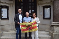 Oldenburg trifft Oldenburg (von links): Frank Hinrichs (Büro des Oberbürgermeisters), Eric Heppner und Sarah Heppner. Foto: Stadt Oldenburg