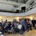 Vorschau: Bei der Publikumsabfrage stehen Vertreterinnen und Vertreter aus Produktionsunternehmen auf. Foto: Stadt Oldenburg