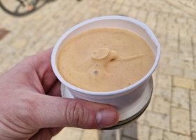 Becher mit Oldenburg-Eis. Foto: Stadt Oldenburg