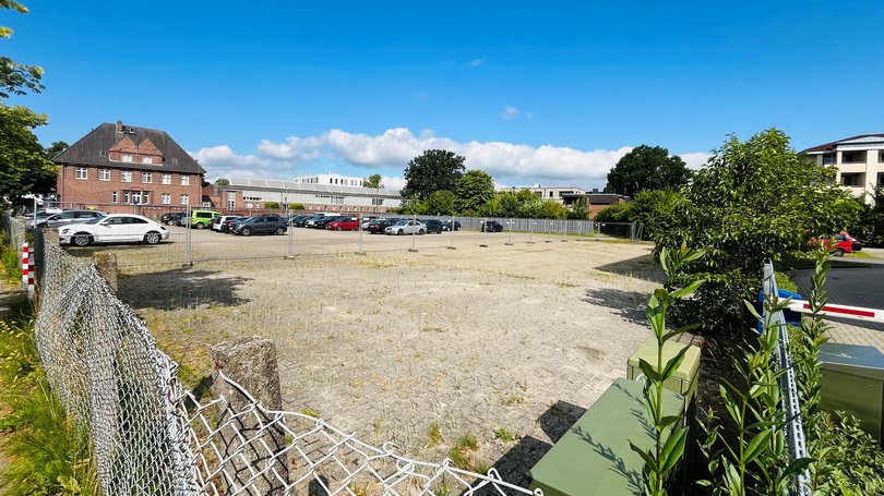 Ein Filet-Grundstück am Standort Alte Fleiwa: Auf der rund 3.500 Quadratmeter großen Fläche an der Ecke Industriestraße/Am Schützenplatz soll ein Neubau für das Innovationsquartier Oldenburg entstehen. Foto: Stadt Oldenburg