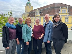 Von links nach rechts: Mira Ibanek, Renate Vossler, Claudia Triebe, Bianca Herzog, Sören Koselitz, Wiebke Oncken. Foto: Stadt Oldenburg