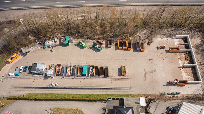 Wertstoffannahmestelle Langenweg aus der Luft. Foto: Assanimoghaddam